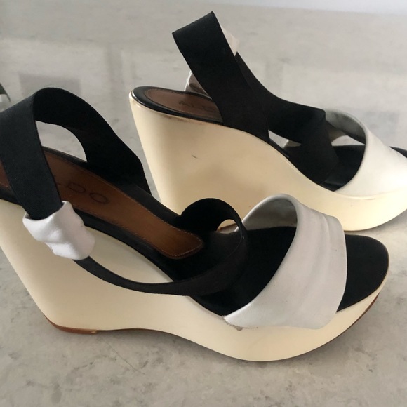 Aldo black and white wedge Sandle - Picture 5 of 5